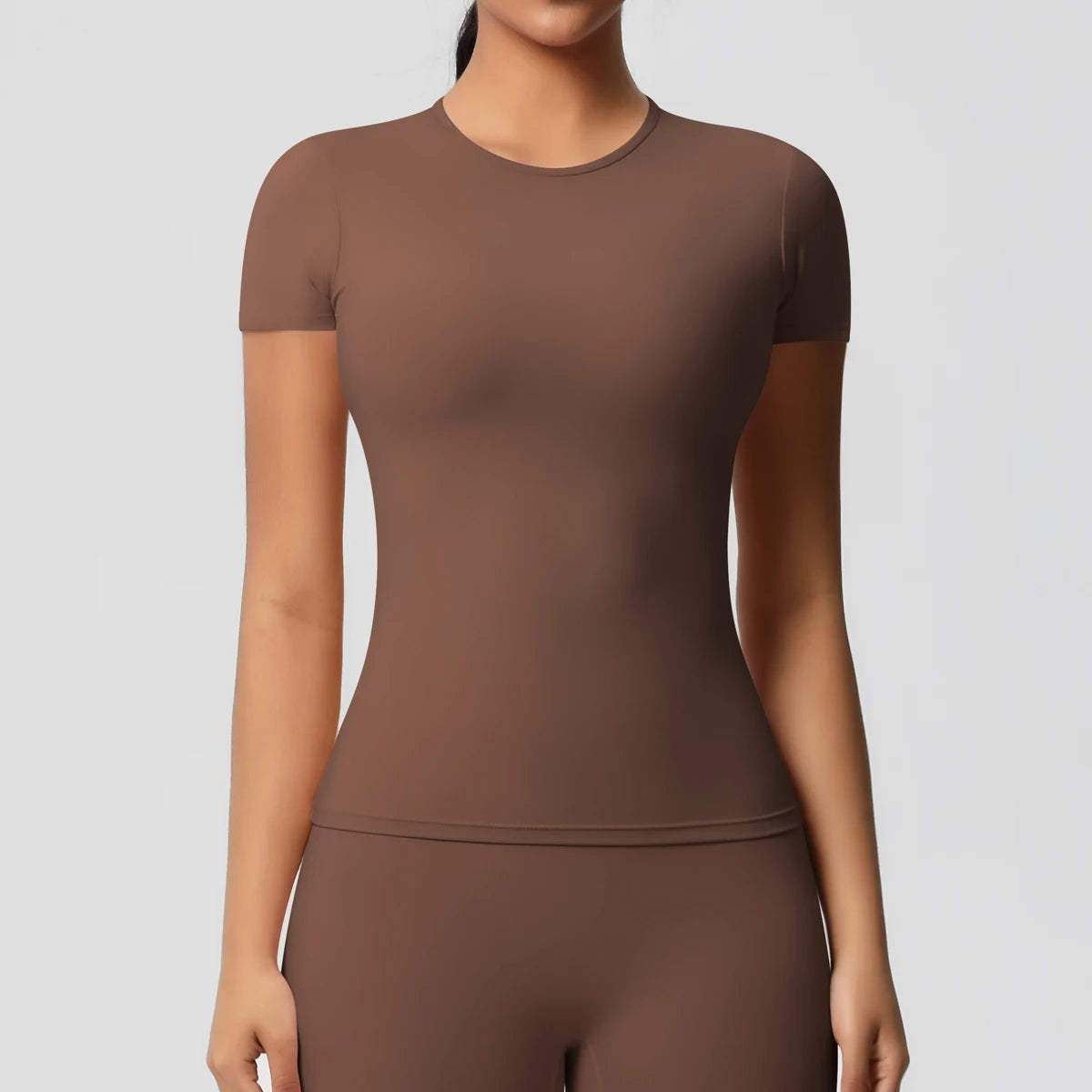 Women’s High-Elastic Sports Top – Breathable Gym & Workout Tee